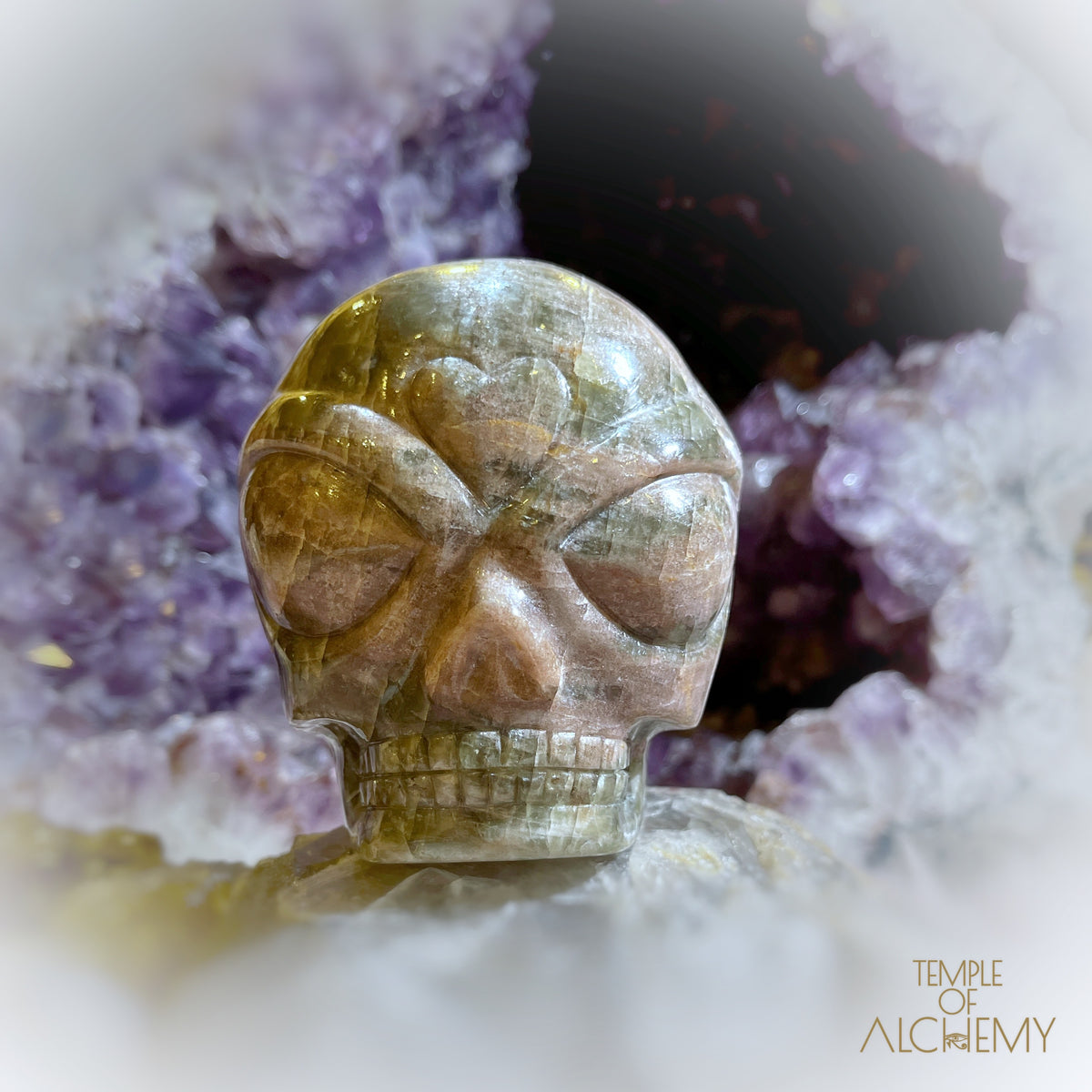 Cat's Eye Green Apatite x Orange Calcite