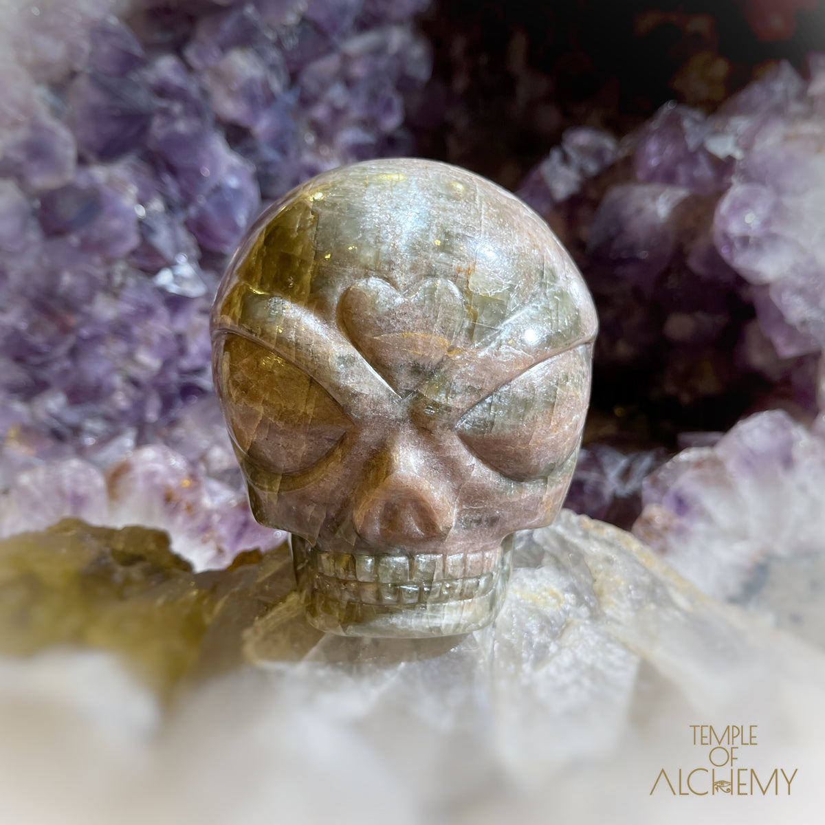 Cat's Eye Green Apatite x Orange Calcite