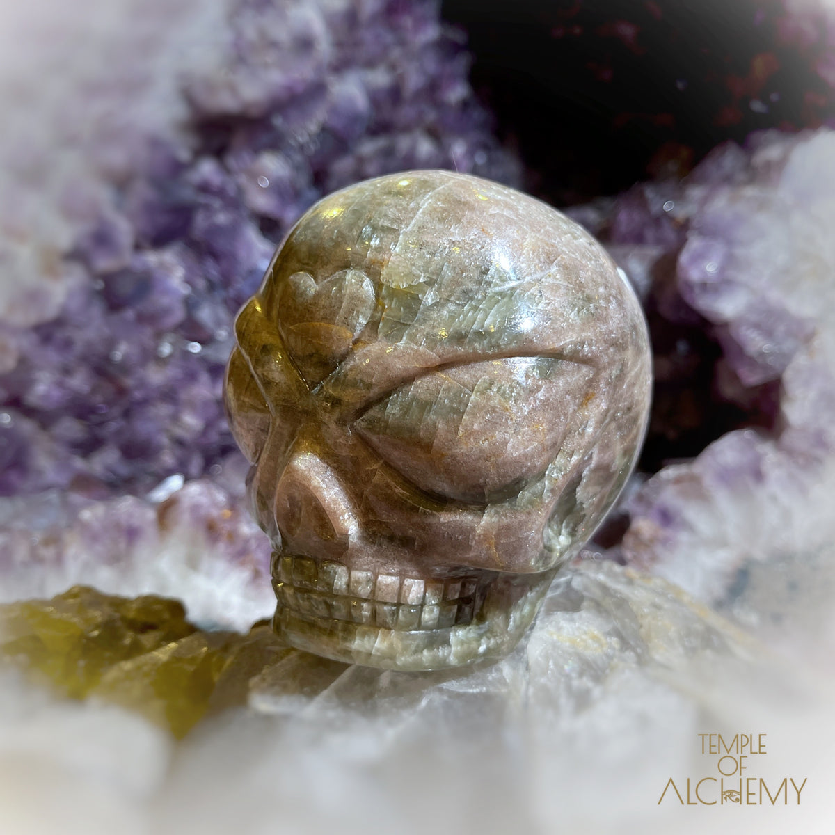 Cat's Eye Green Apatite x Orange Calcite