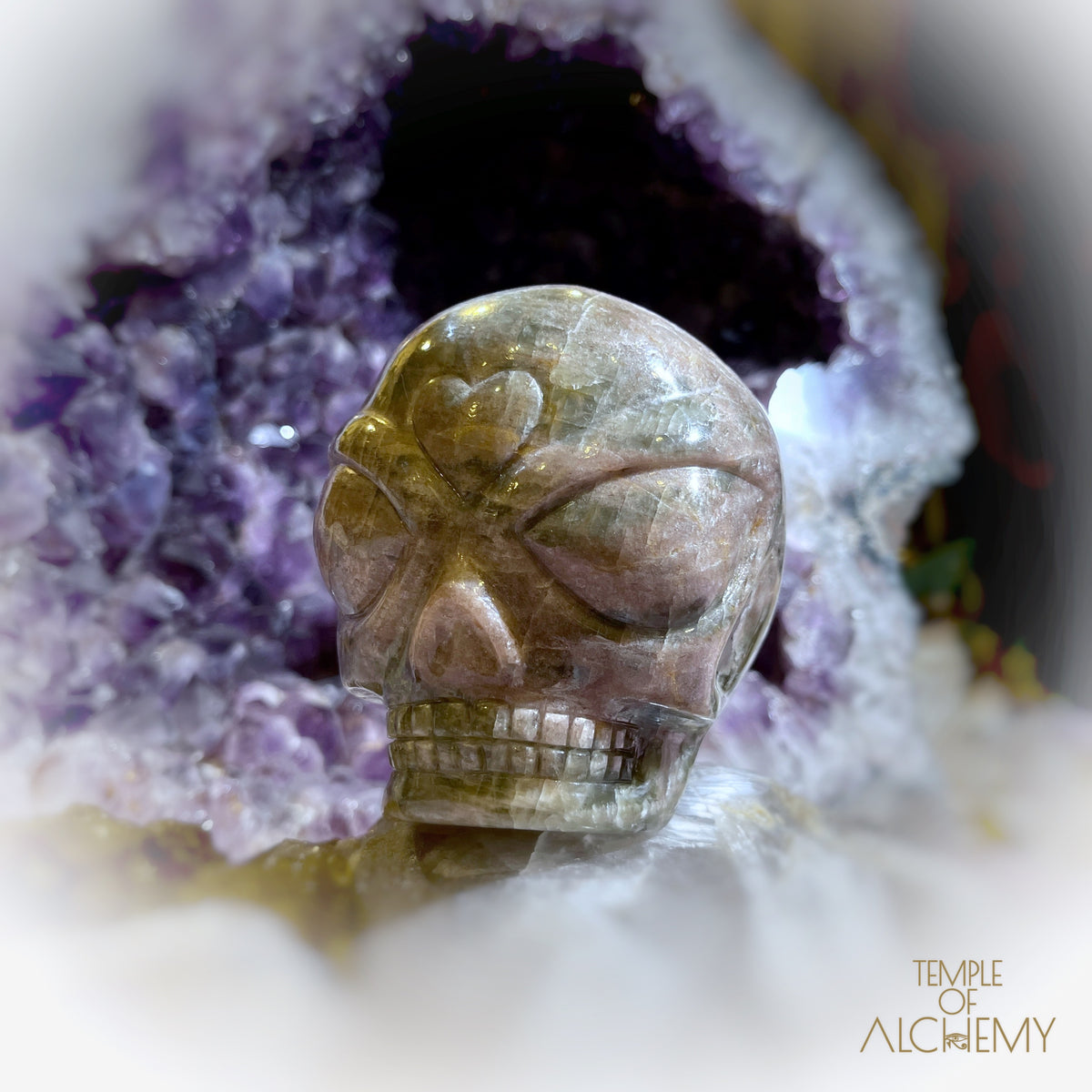 Cat's Eye Green Apatite x Orange Calcite