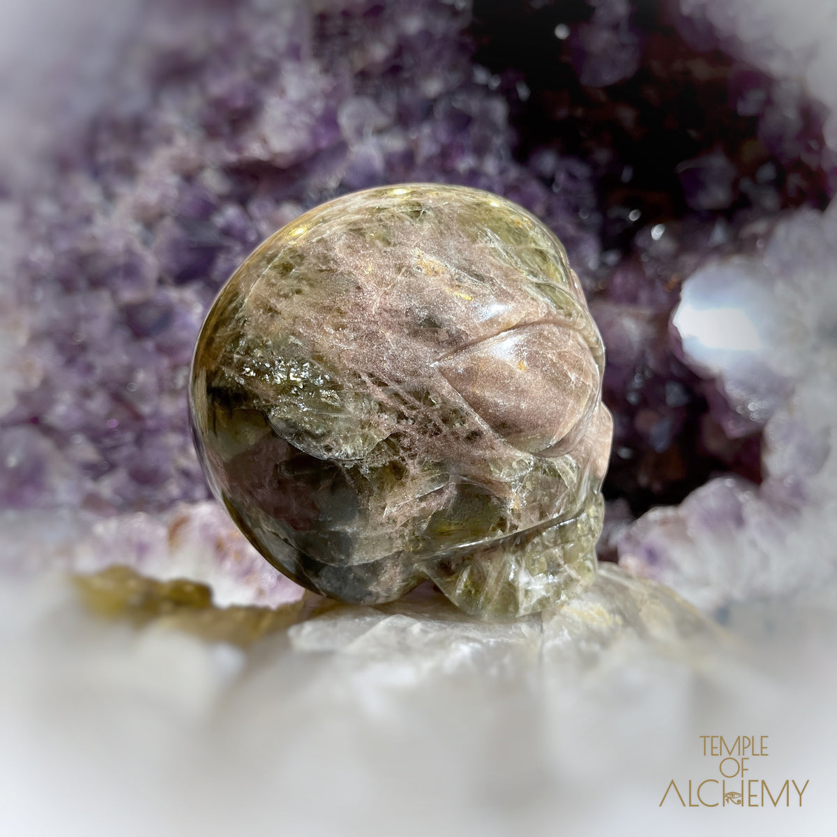 Cat's Eye Green Apatite x Orange Calcite