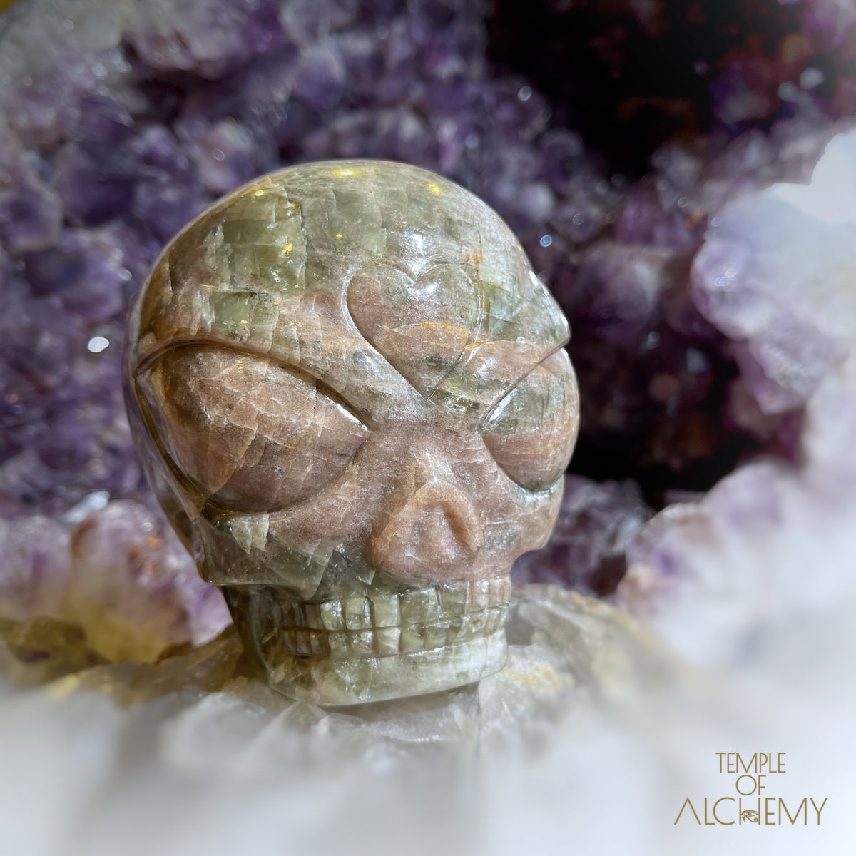 Cat's Eye Green Apatite x Orange Calcite