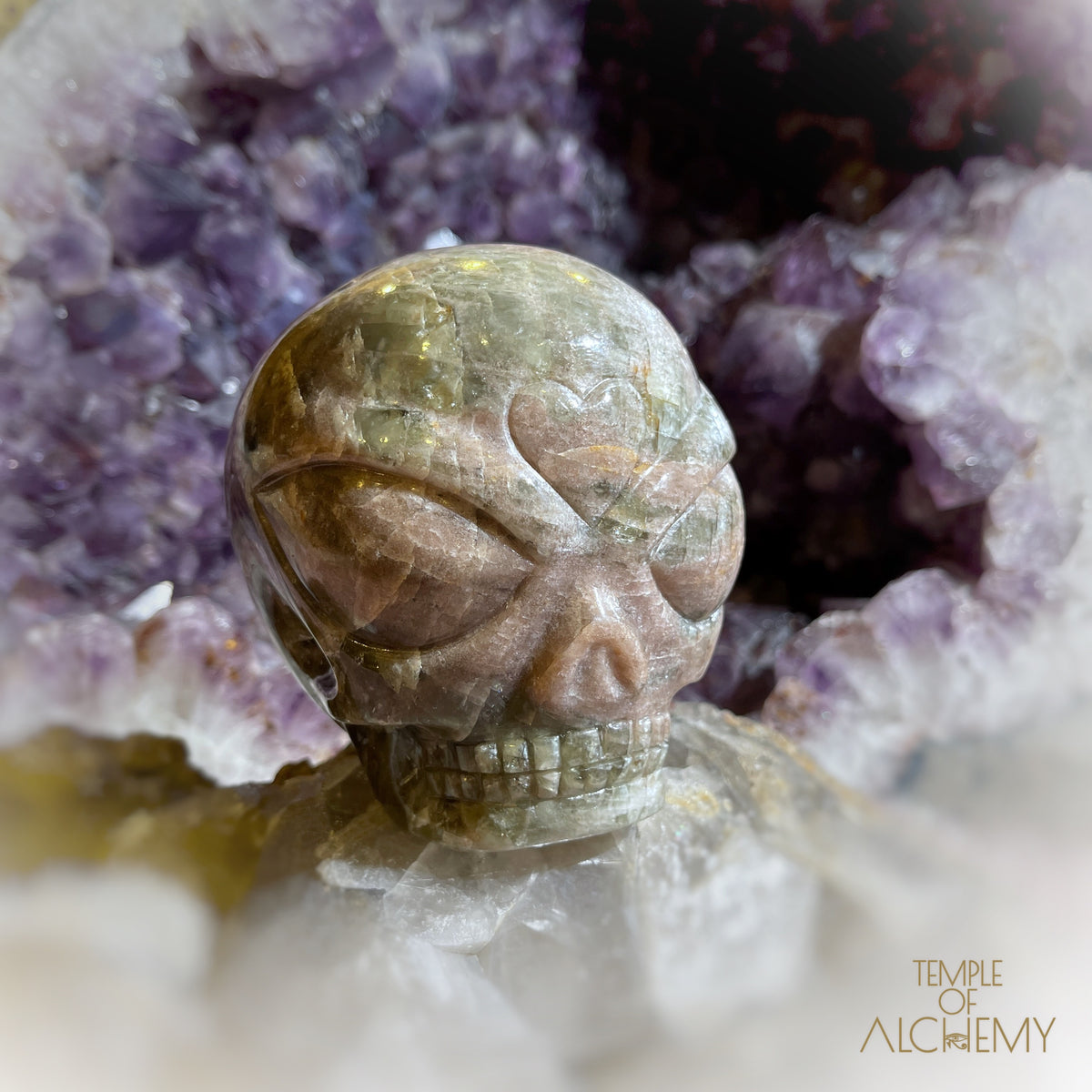 Cat's Eye Green Apatite x Orange Calcite