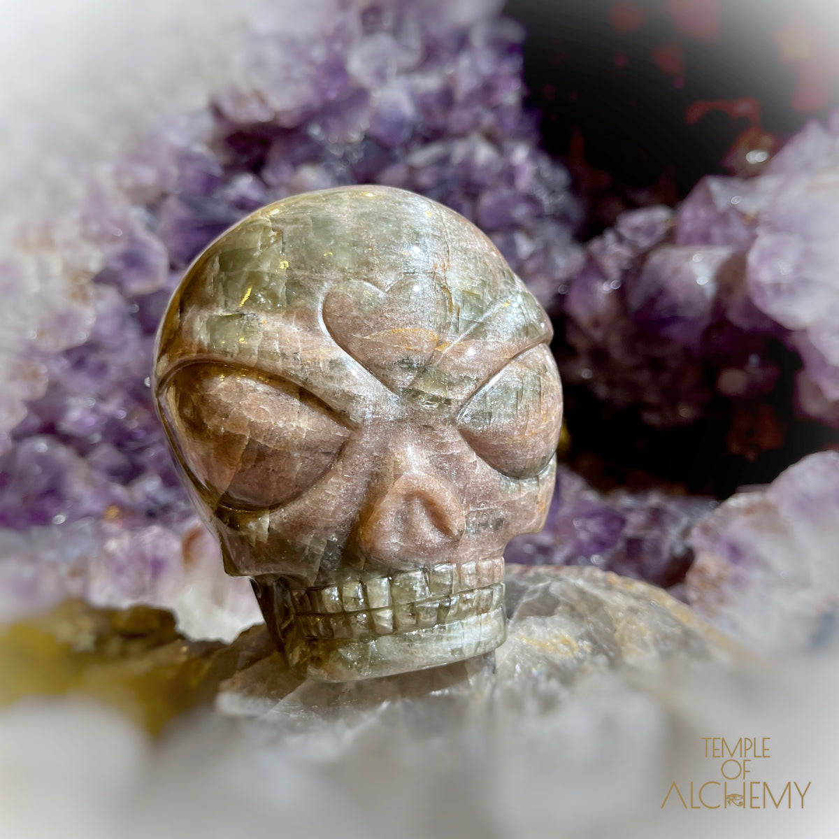 Cat's Eye Green Apatite x Orange Calcite