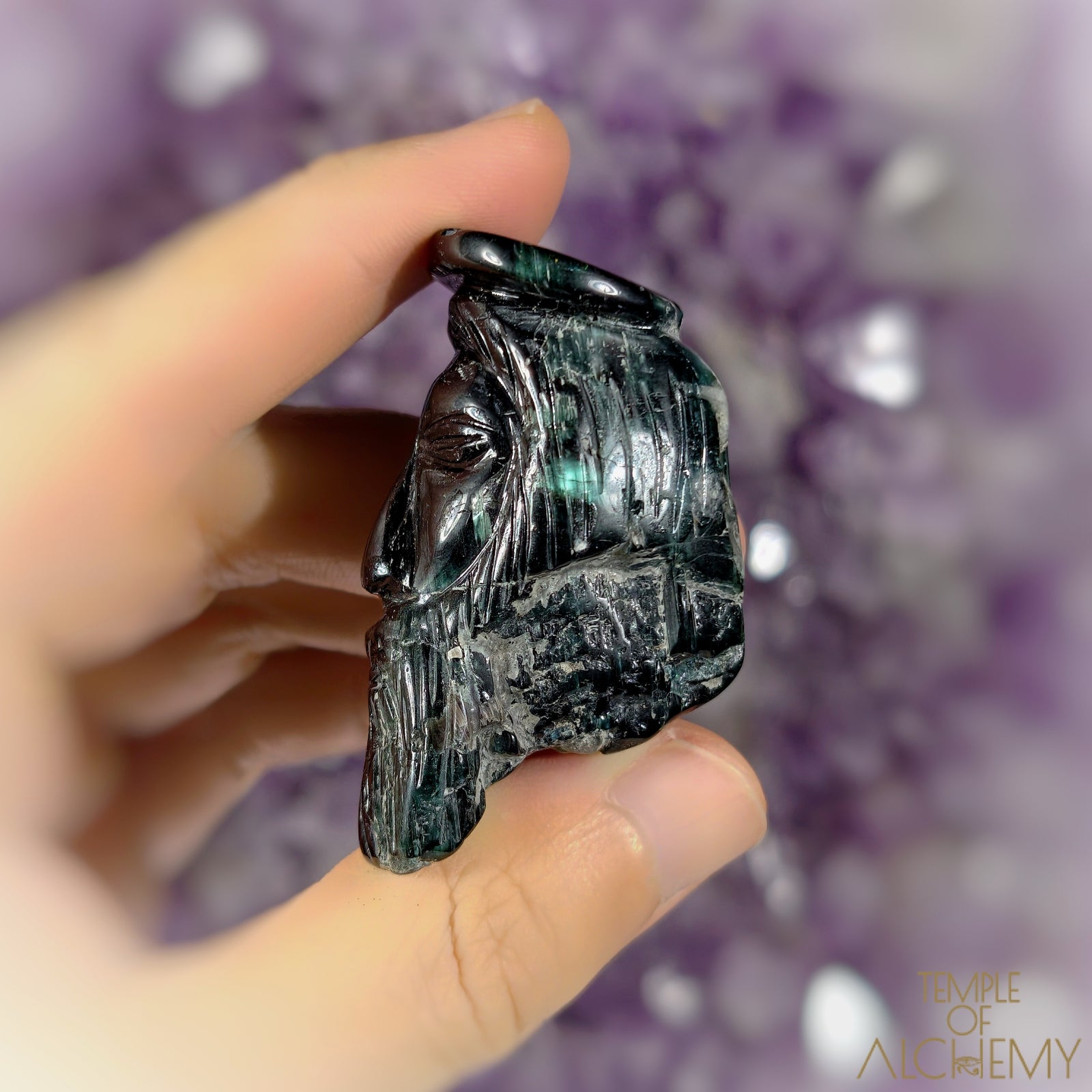 The Seer's Lantern 𓆃 Cat's Eye Indicolite